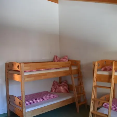 Hostel Ferienhaus La Margna *