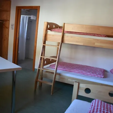Ostello Ferienhaus La Margna