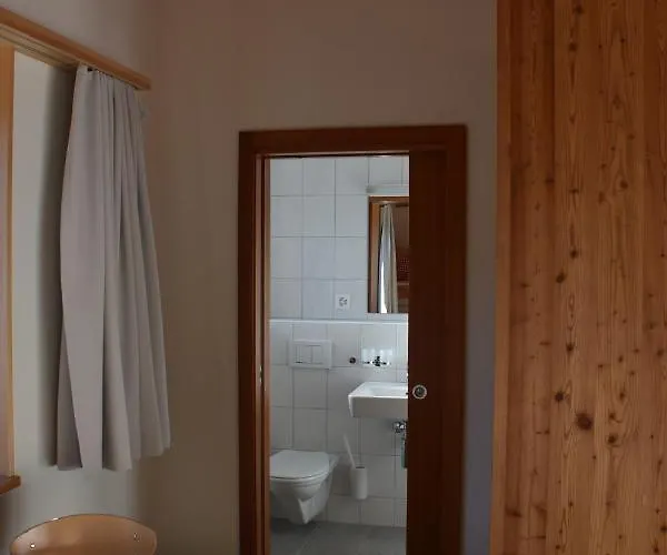 Ferienhaus La Margna Auberge de jeunesse *